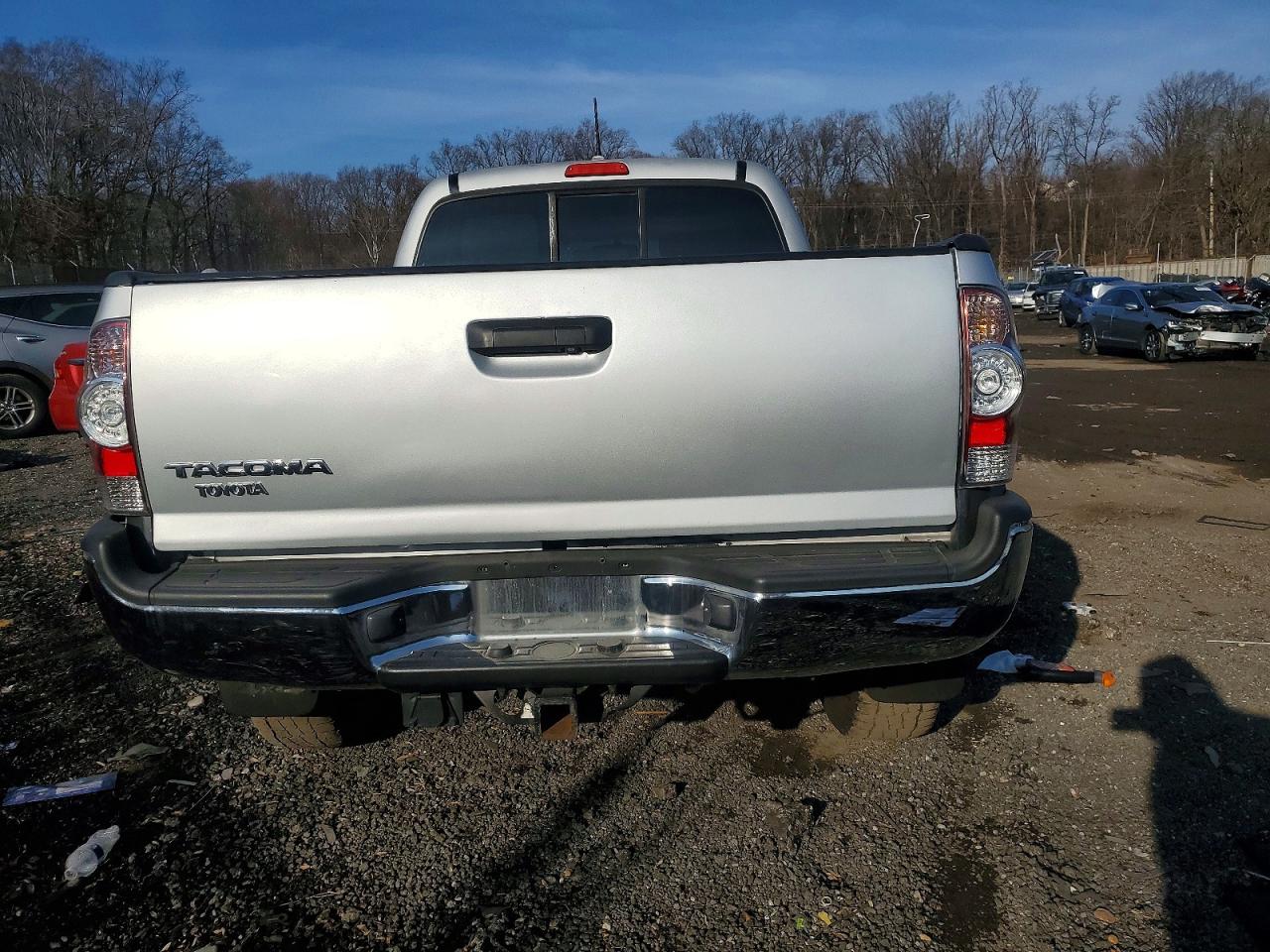 2010 TOYOTA TACOMA