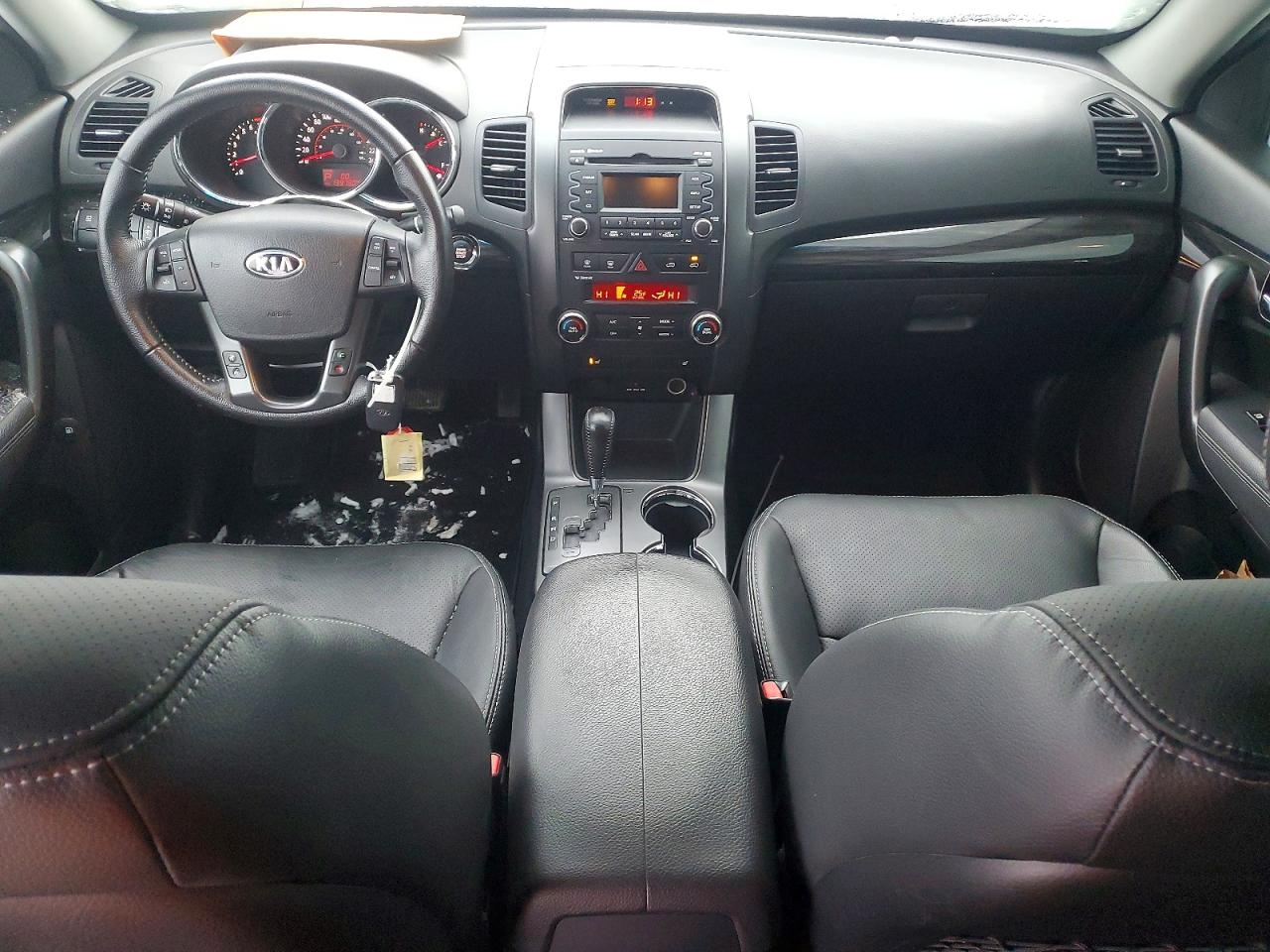 2011 KIA SORENTO