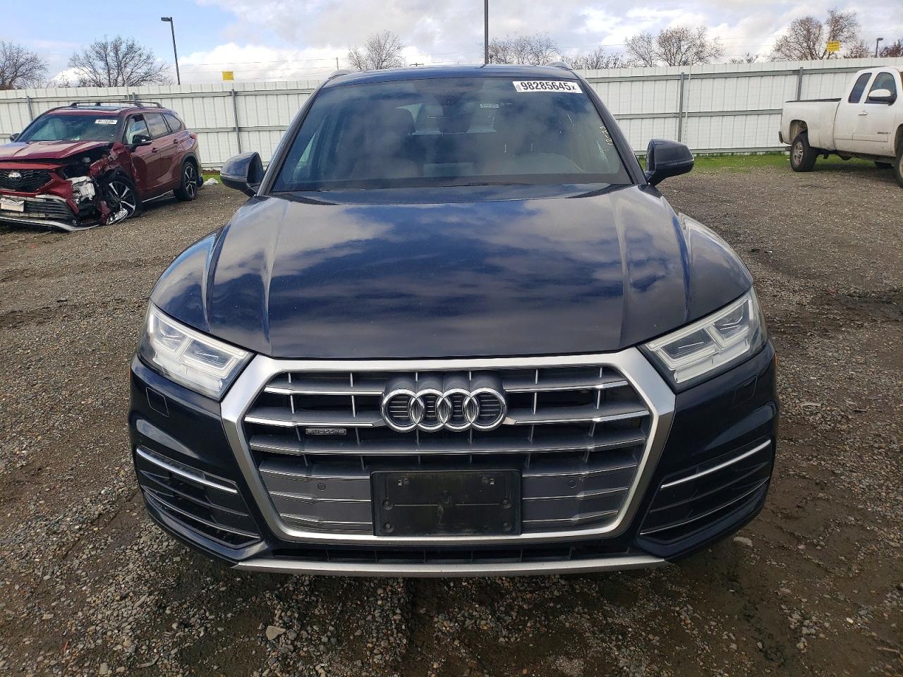 2018 AUDI Q5