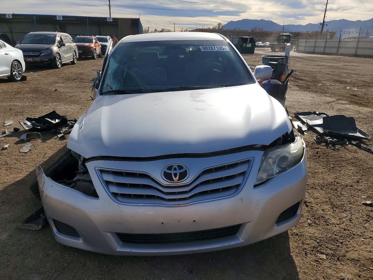 2011 TOYOTA CAMRY