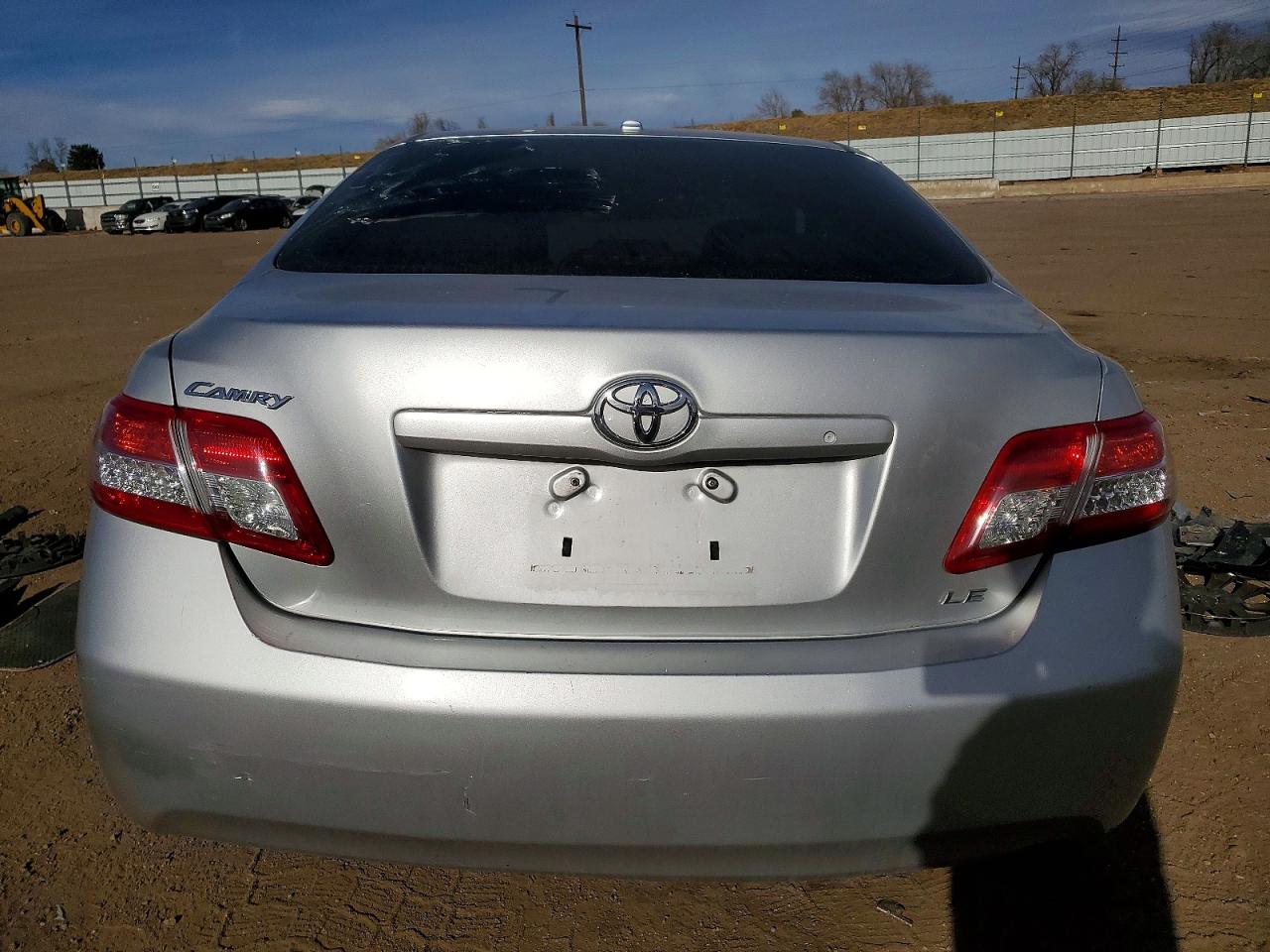 2011 TOYOTA CAMRY