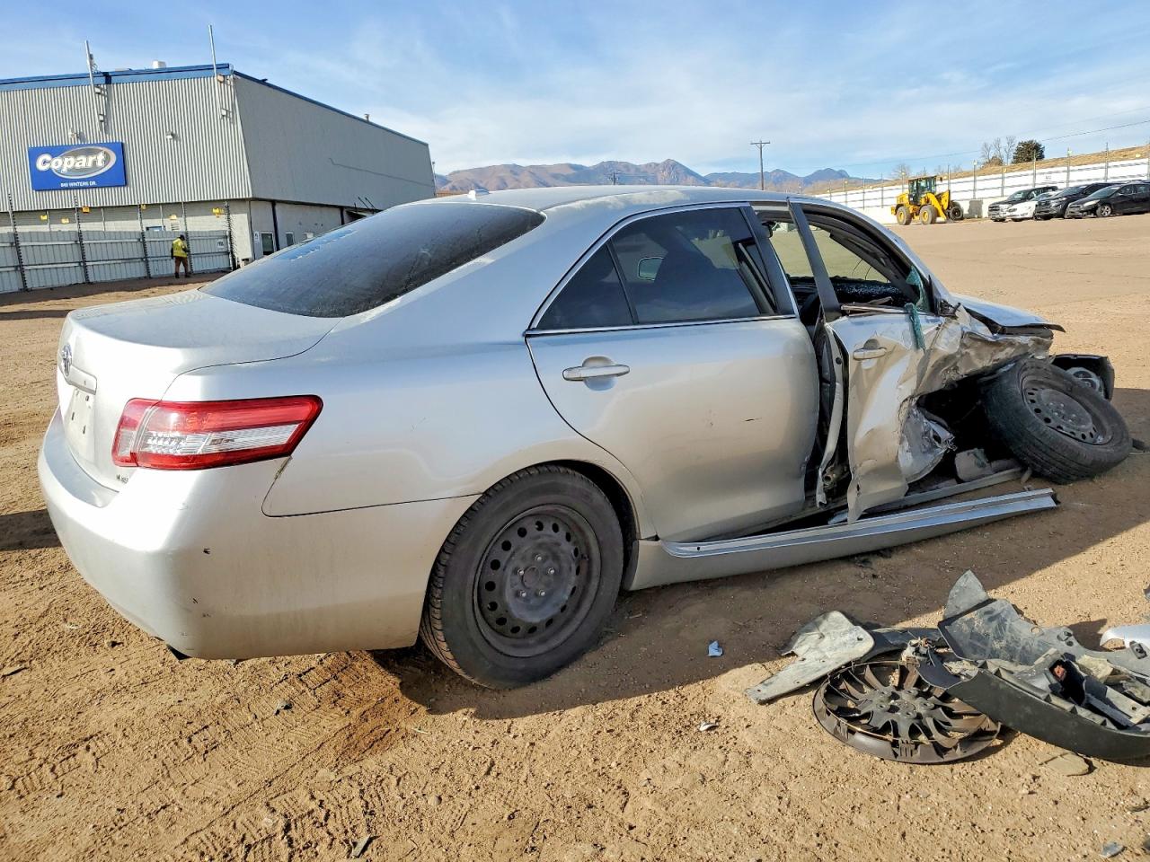 2011 TOYOTA CAMRY
