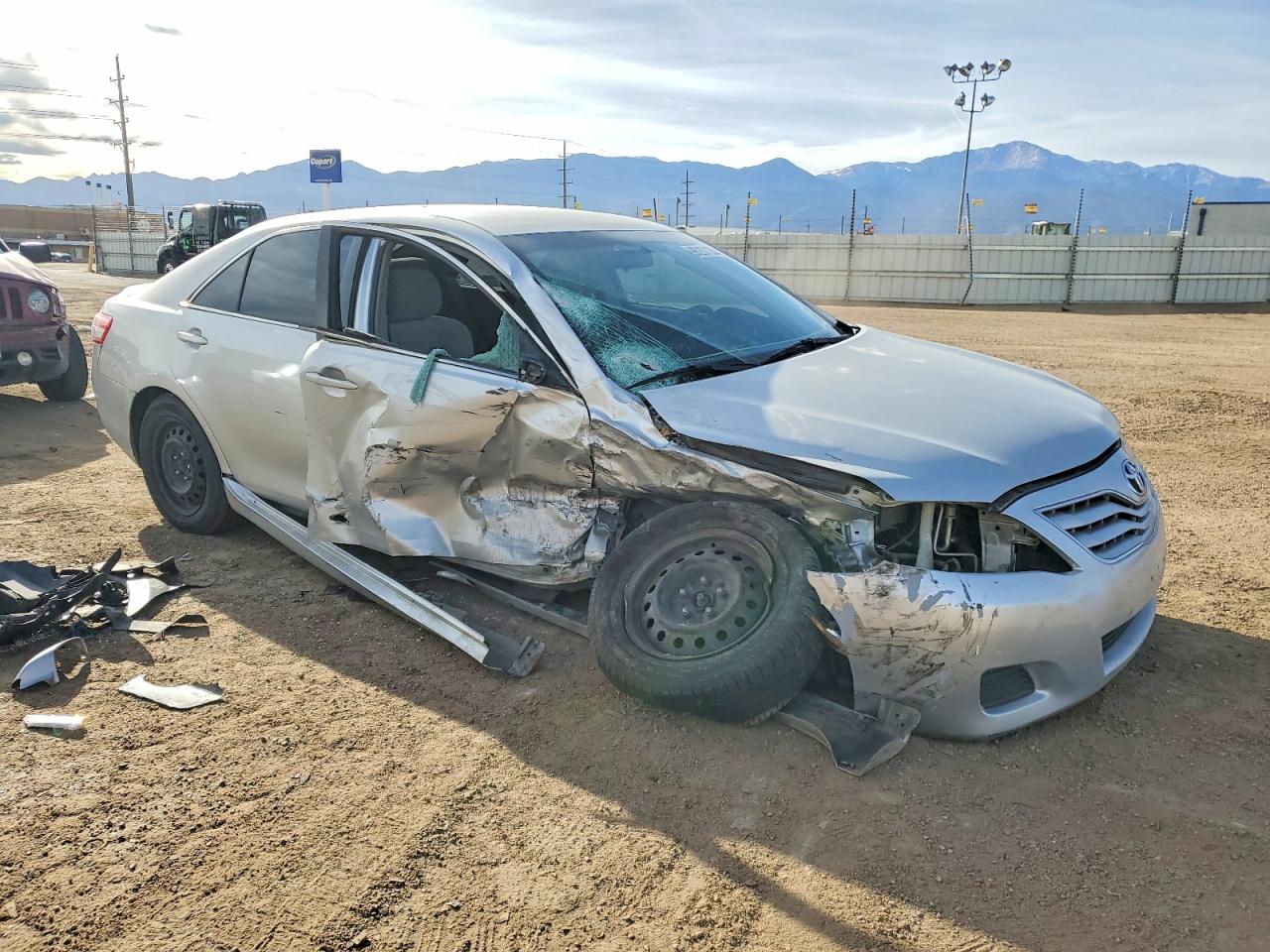 2011 TOYOTA CAMRY