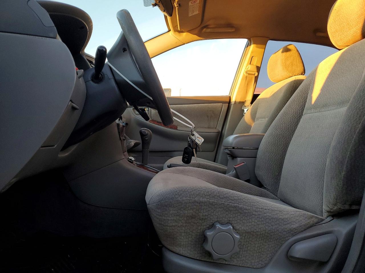 2003 TOYOTA COROLLA