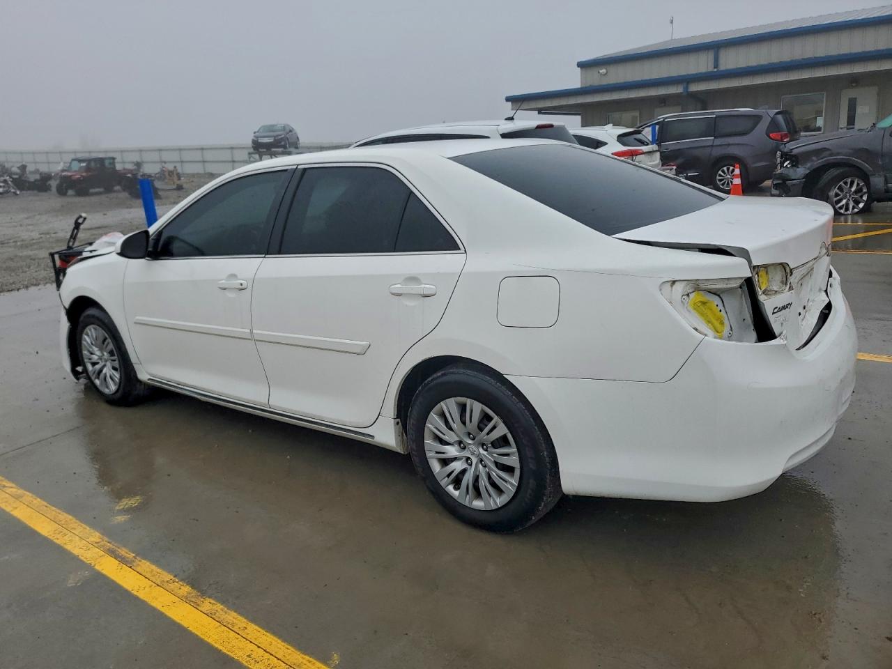 2012 TOYOTA CAMRY