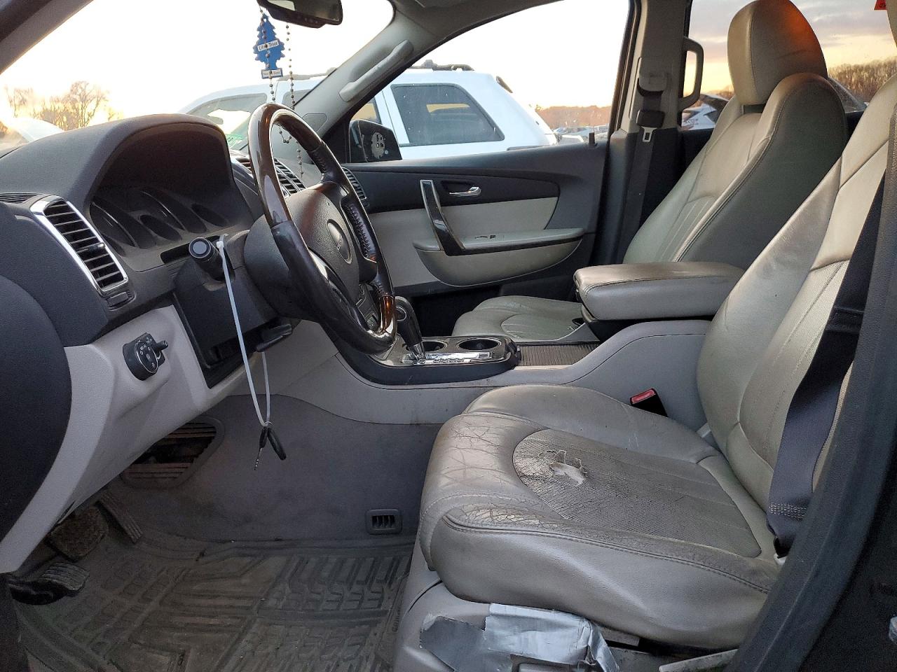 2011 GMC ACADIA DEN