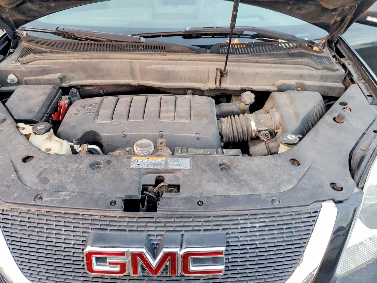 2011 GMC ACADIA DEN