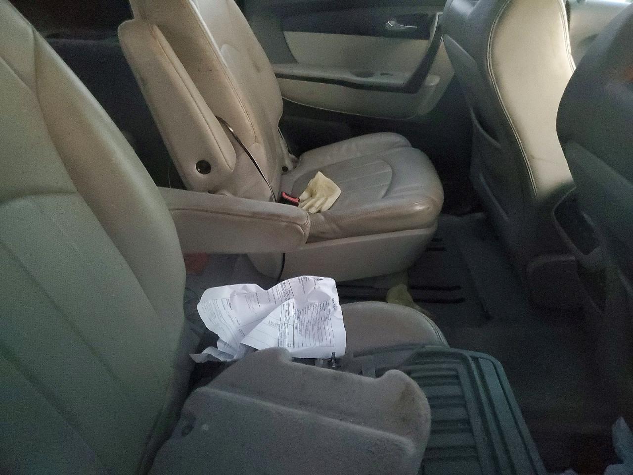 2011 GMC ACADIA DEN