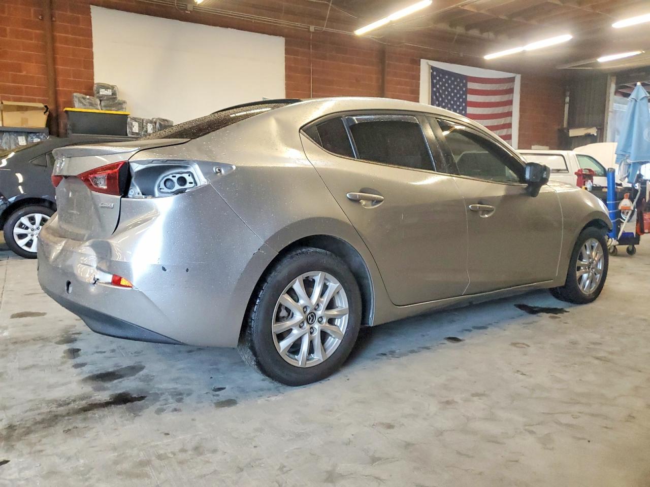 2014 MAZDA 3
