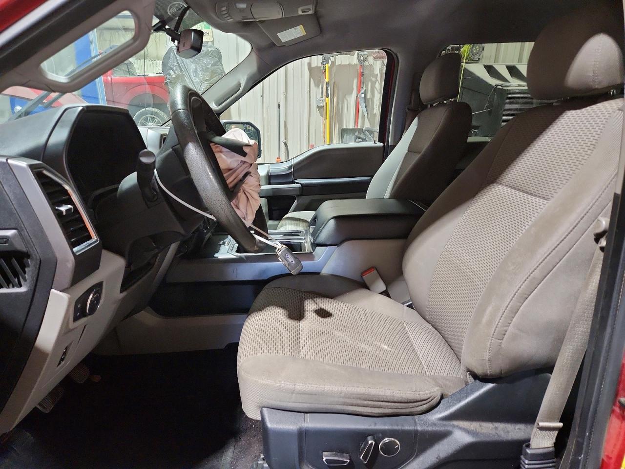 2016 FORD F-150