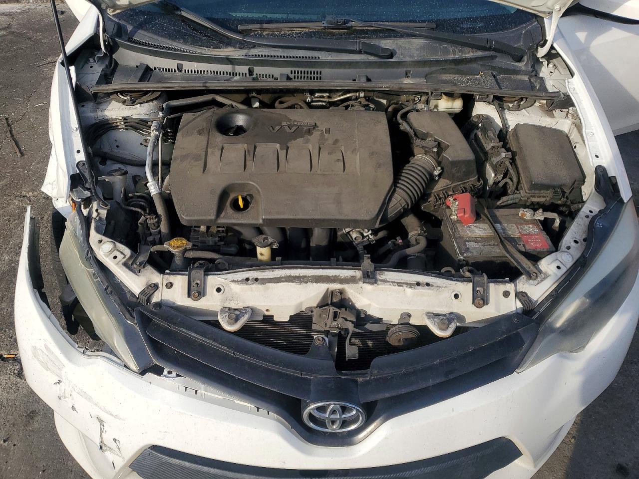 2015 TOYOTA COROLLA