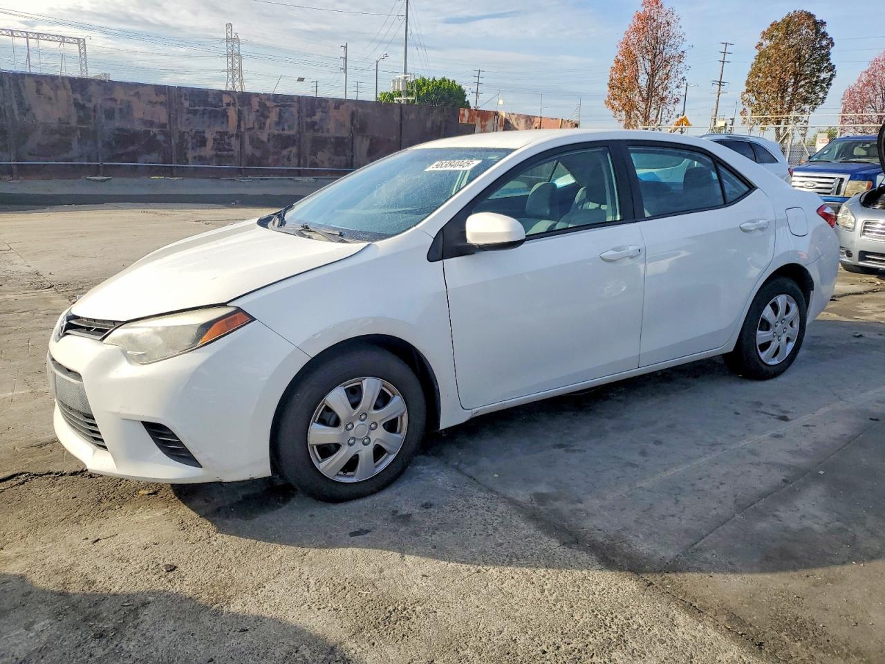 2015 TOYOTA COROLLA