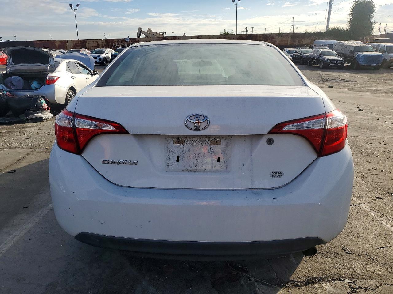 2015 TOYOTA COROLLA