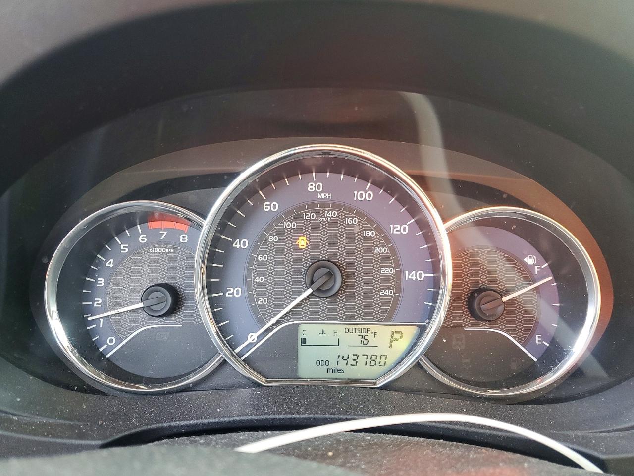 2015 TOYOTA COROLLA