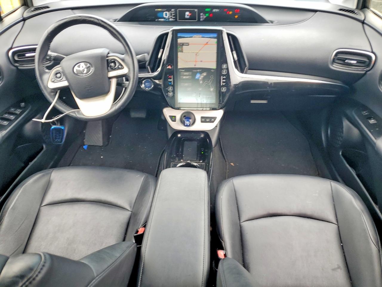 2017 TOYOTA PRIUS