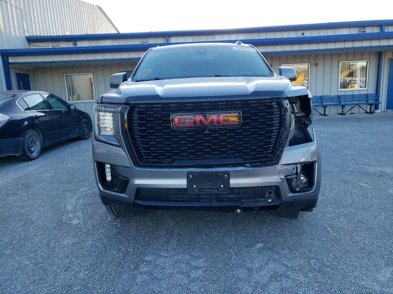 2021 GMC YUKON