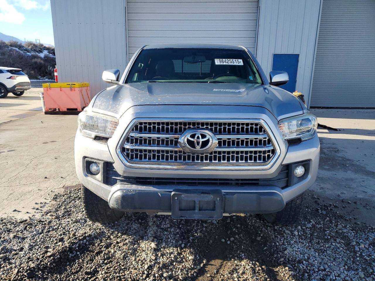 2017 TOYOTA TACOMA