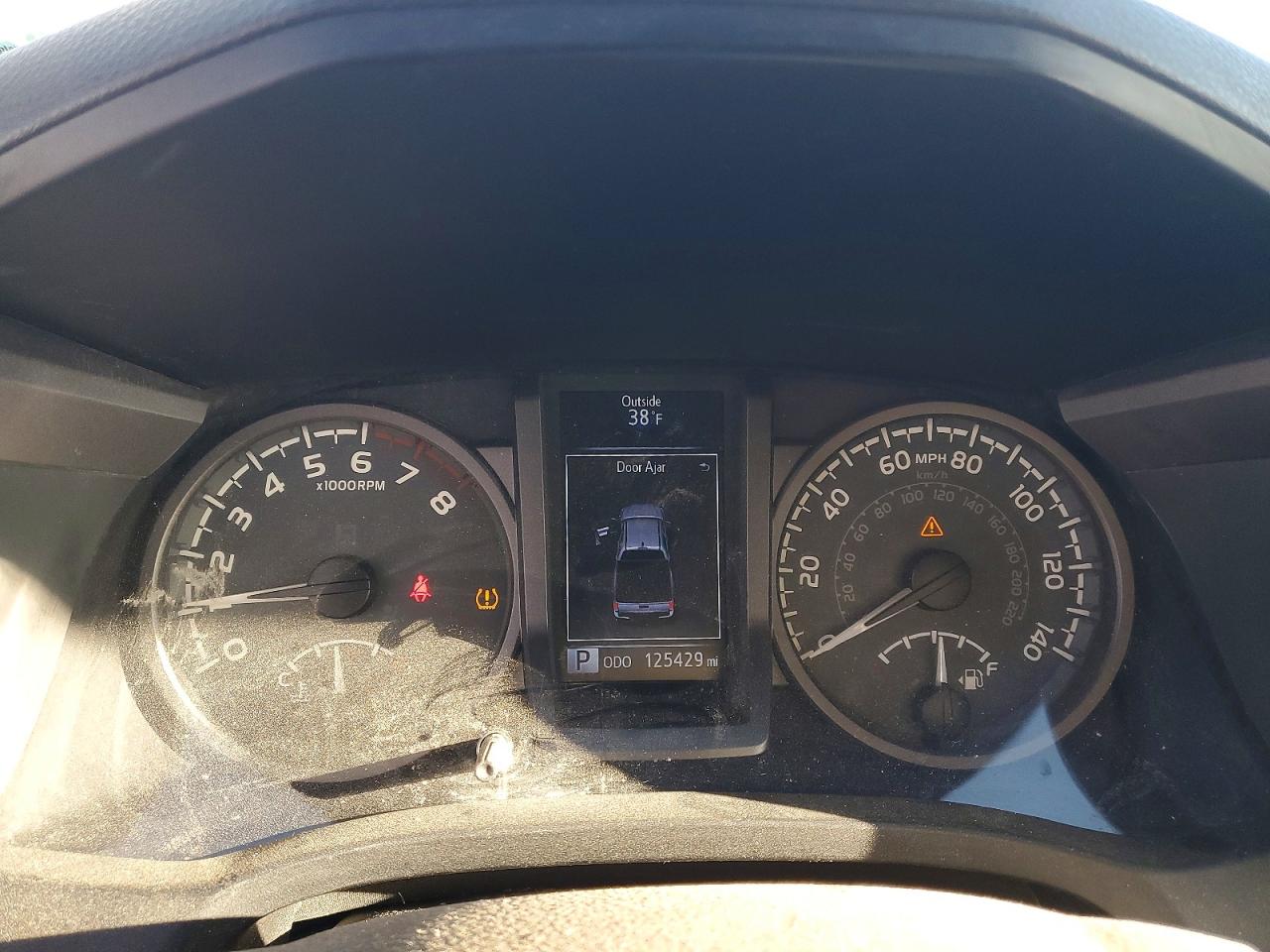 2017 TOYOTA TACOMA