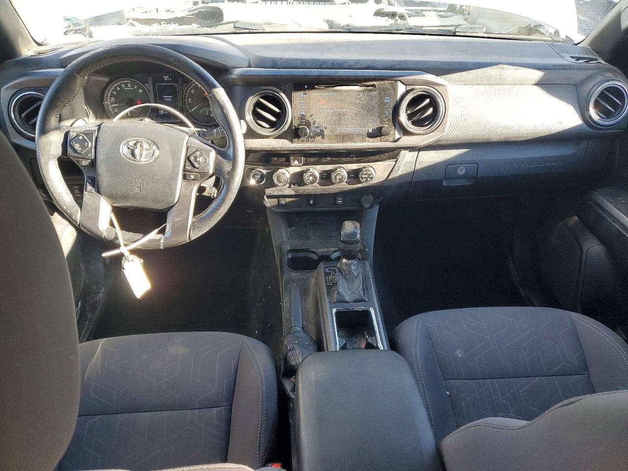 2017 TOYOTA TACOMA