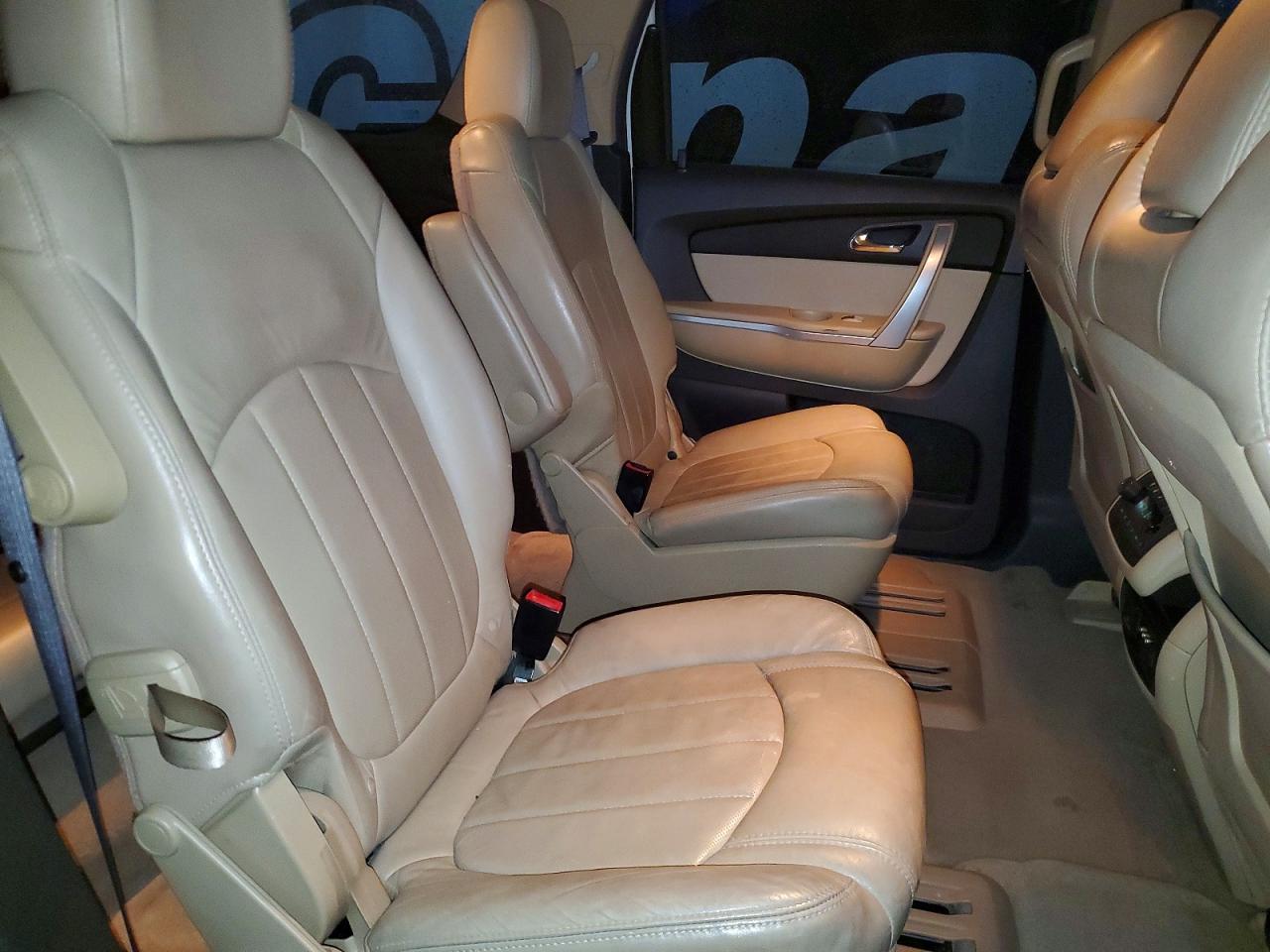 2011 GMC ACADIA