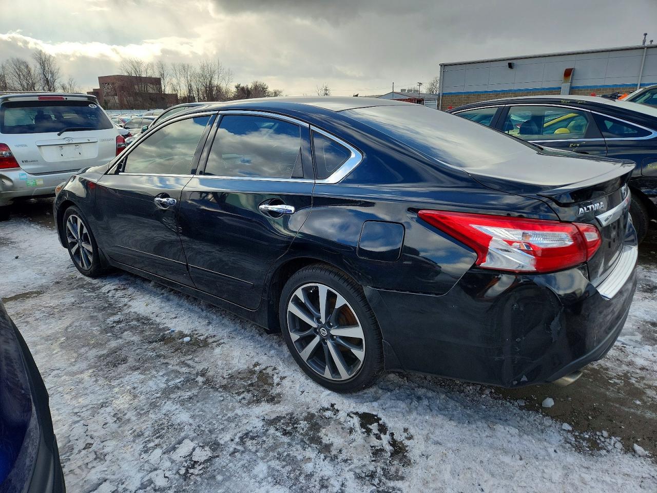 2016 NISSAN ALTIMA