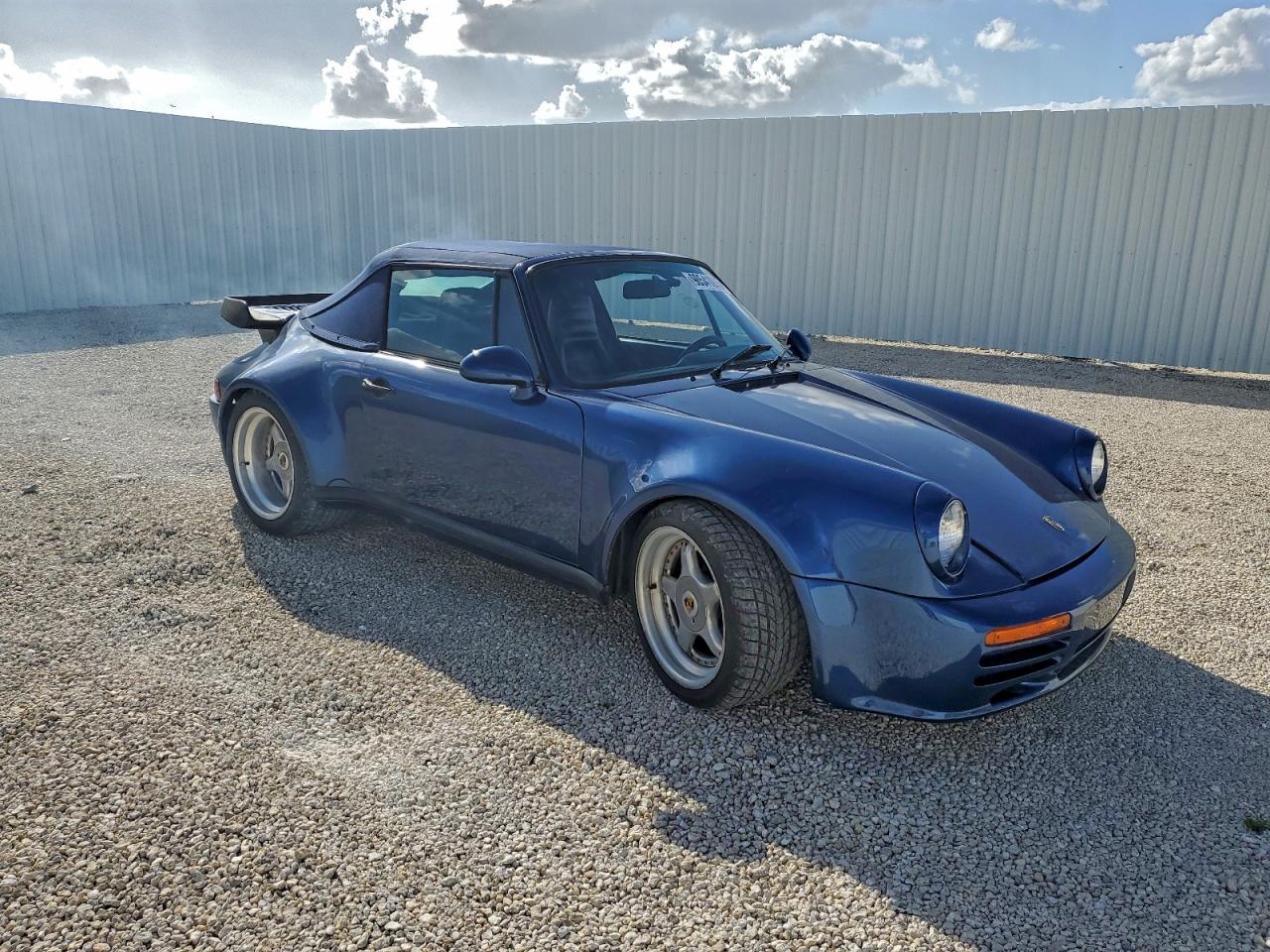 1977 PORSCHE 911