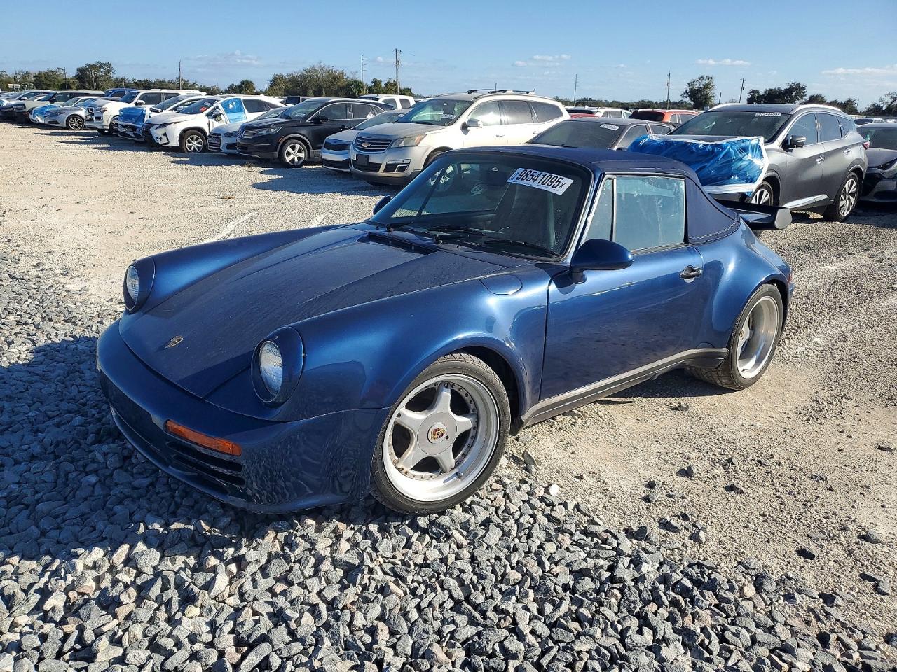 1977 PORSCHE 911