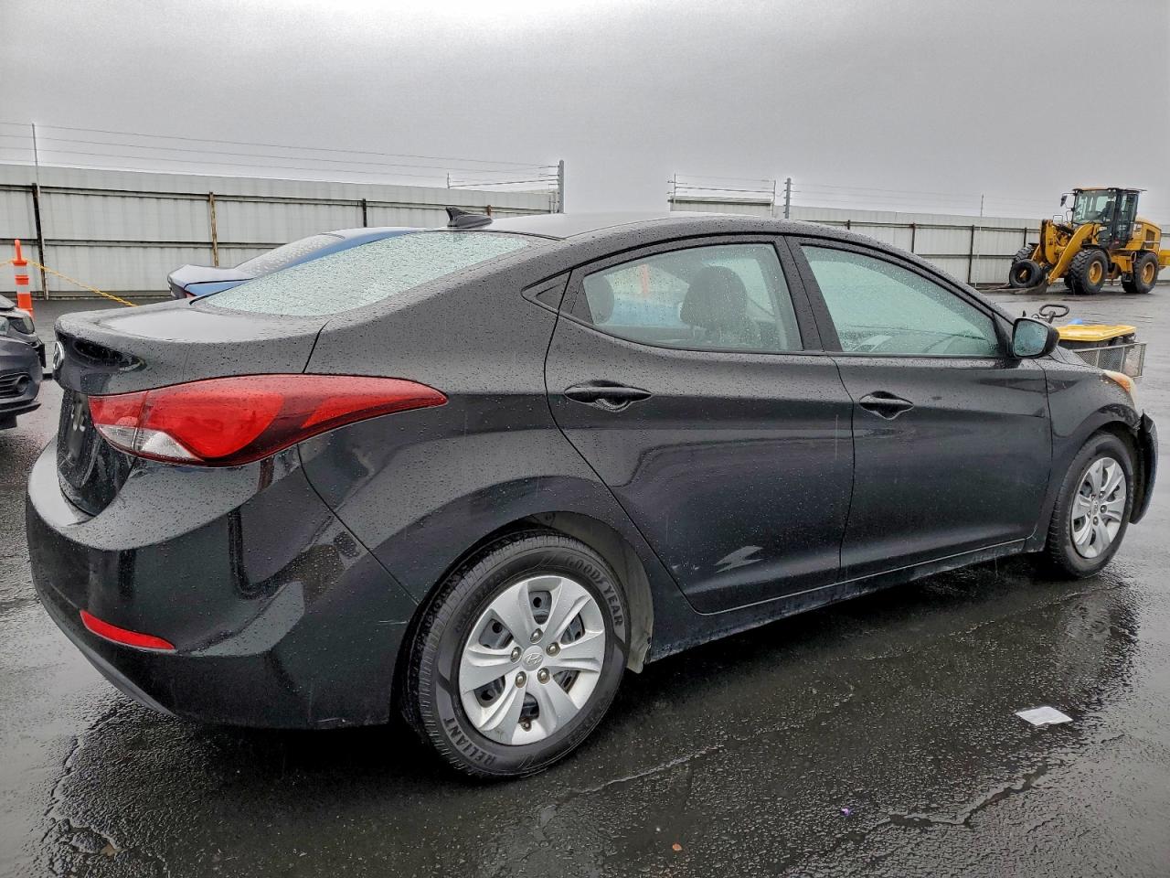 2016 HYUNDAI ELANTRA