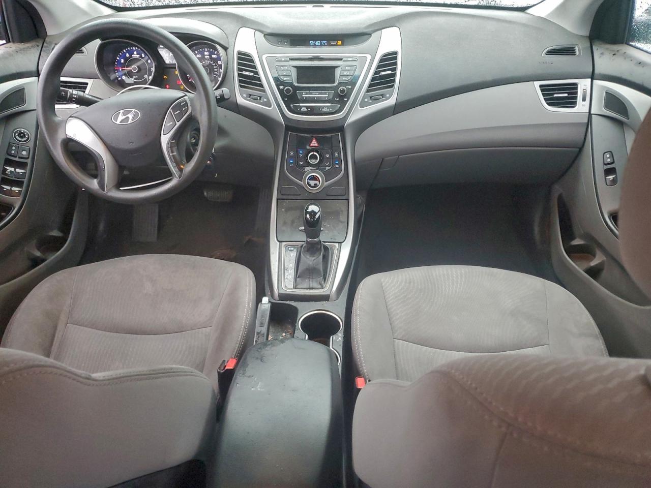 2016 HYUNDAI ELANTRA