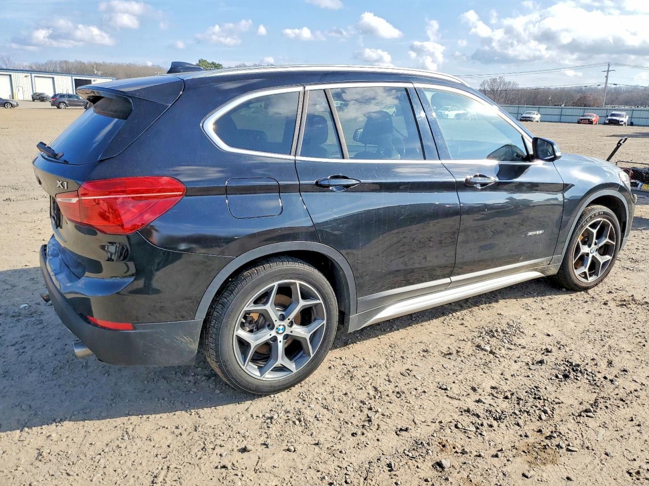 2016 BMW X1