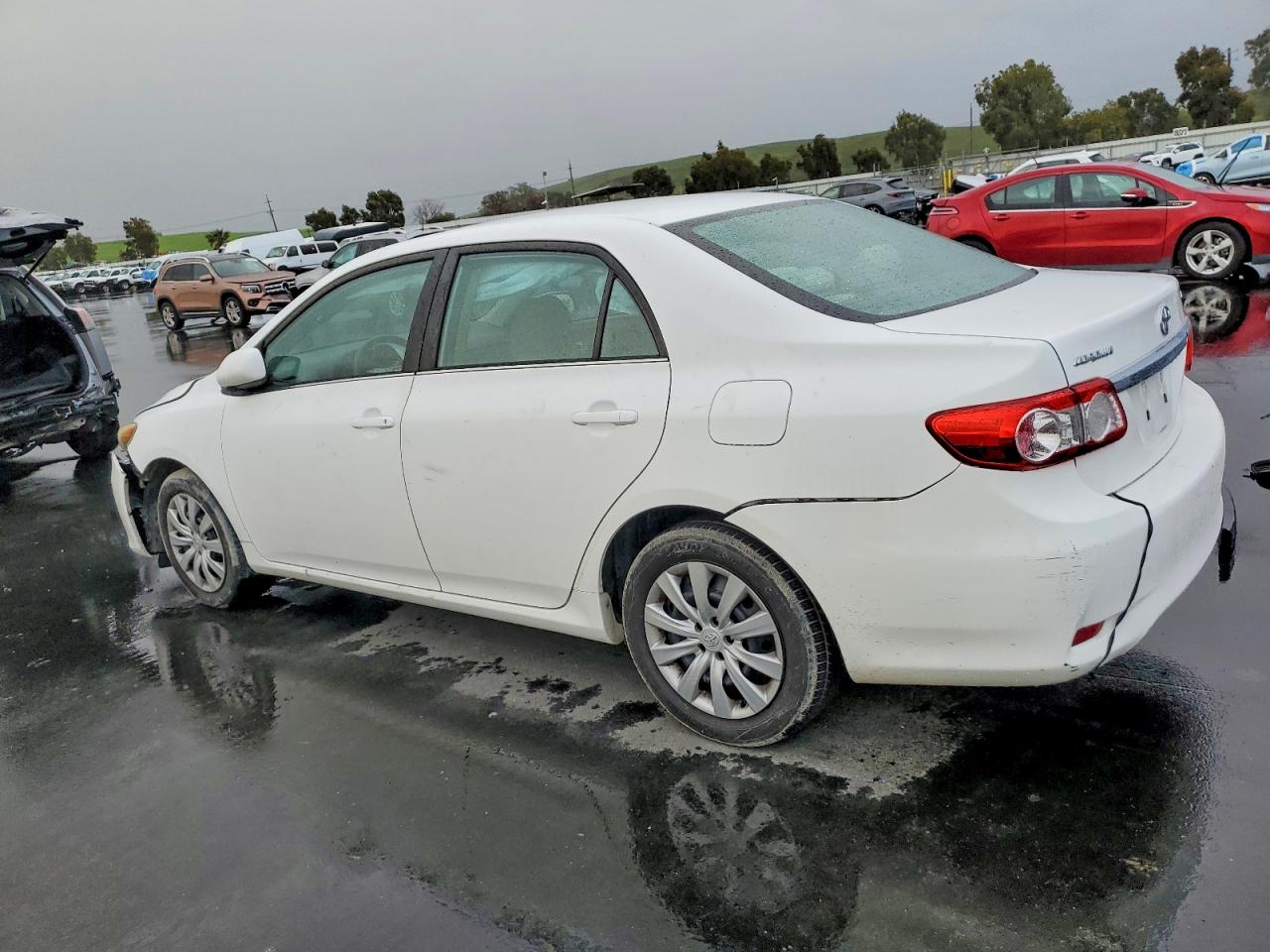 2013 TOYOTA COROLLA