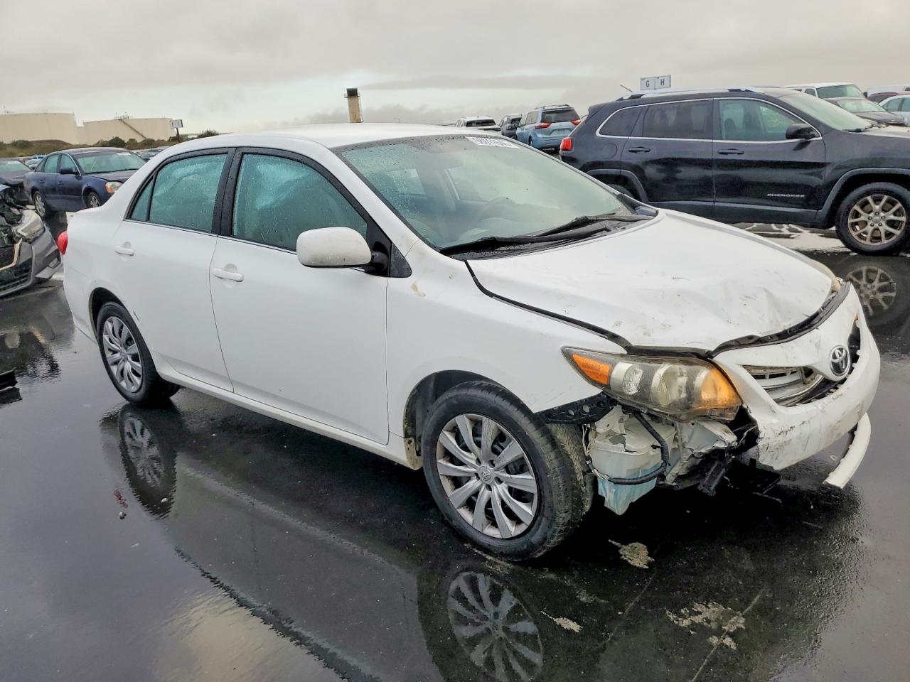2013 TOYOTA COROLLA