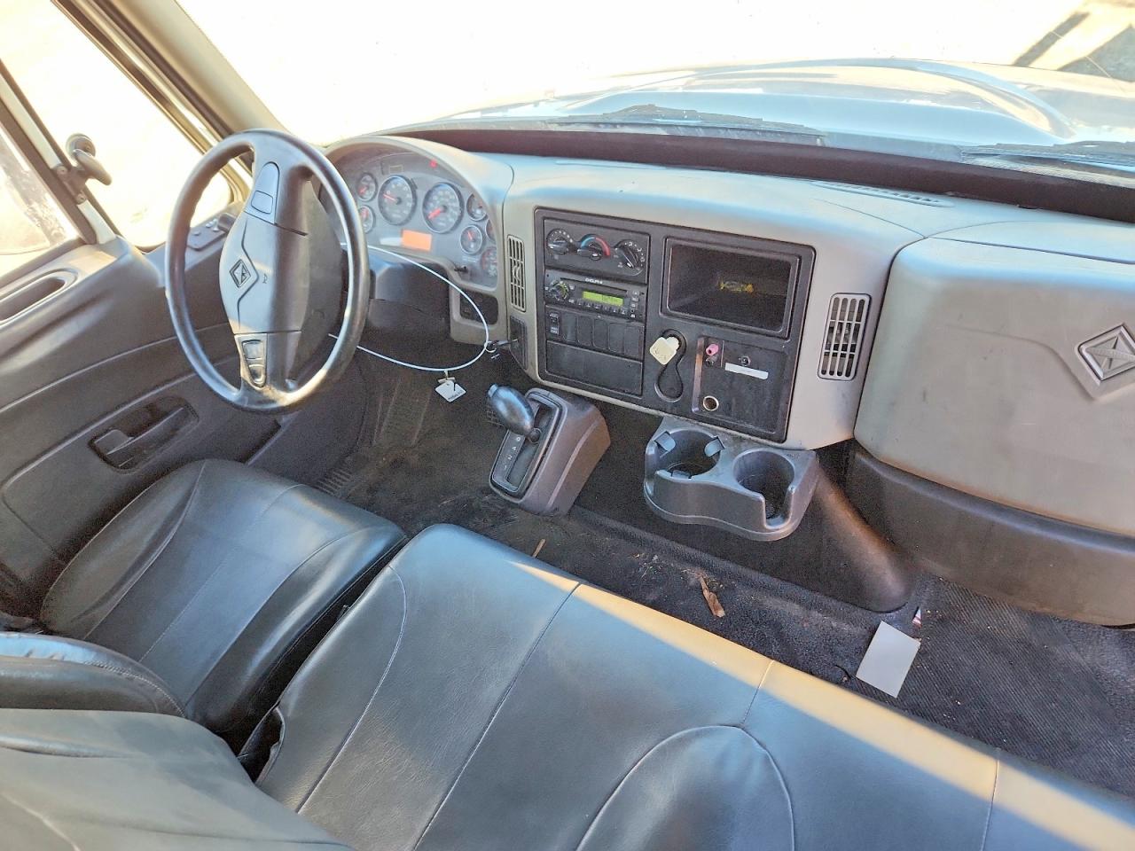 2014 INTERNATIONAL 4000 SERIE