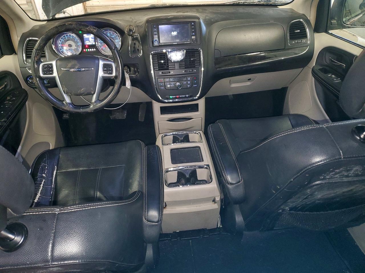 2012 CHRYSLER MINIVAN