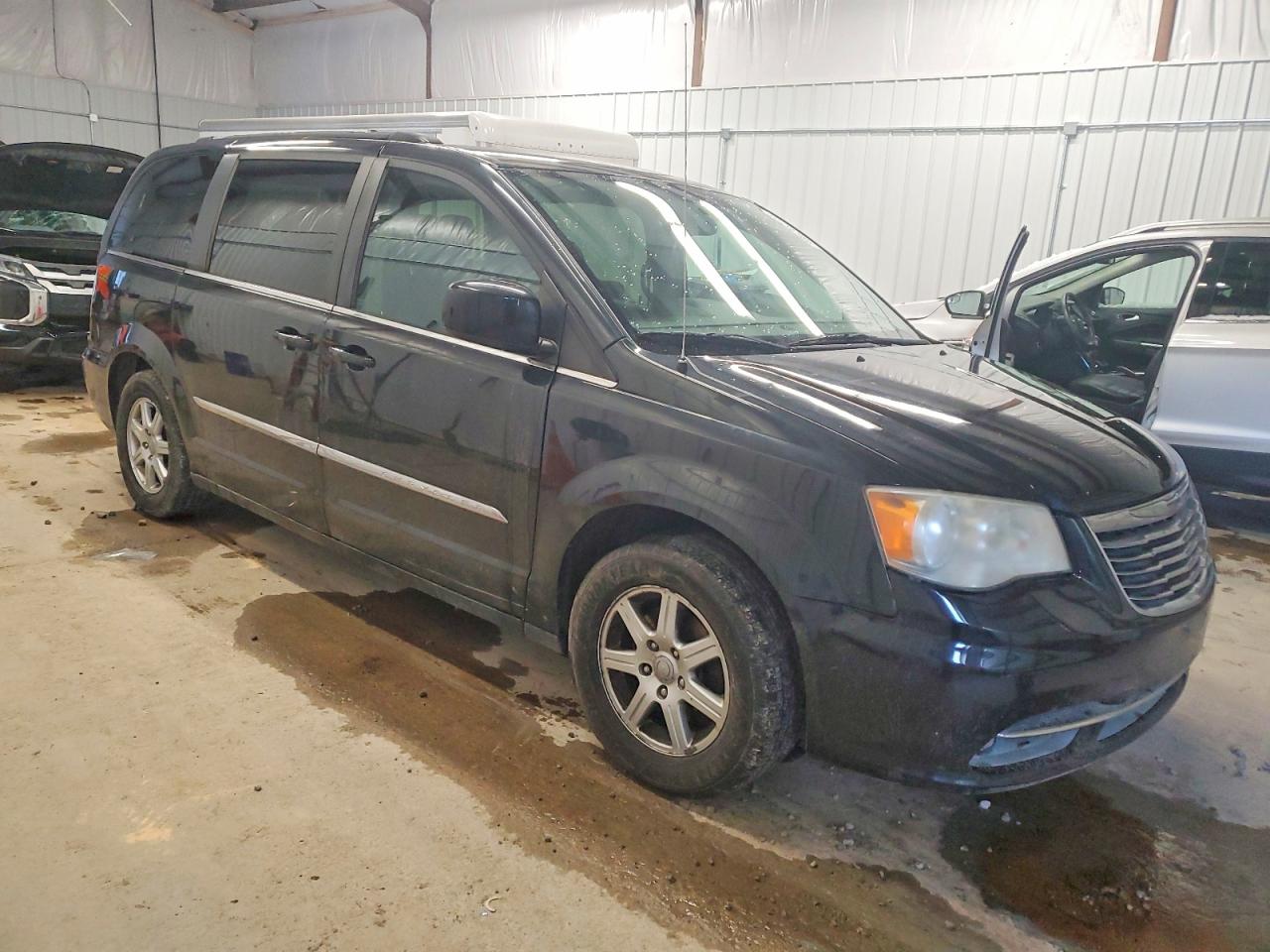 2012 CHRYSLER MINIVAN