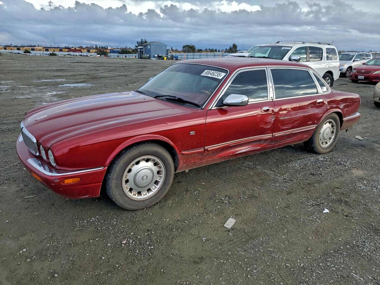 2000 JAGUAR XJ