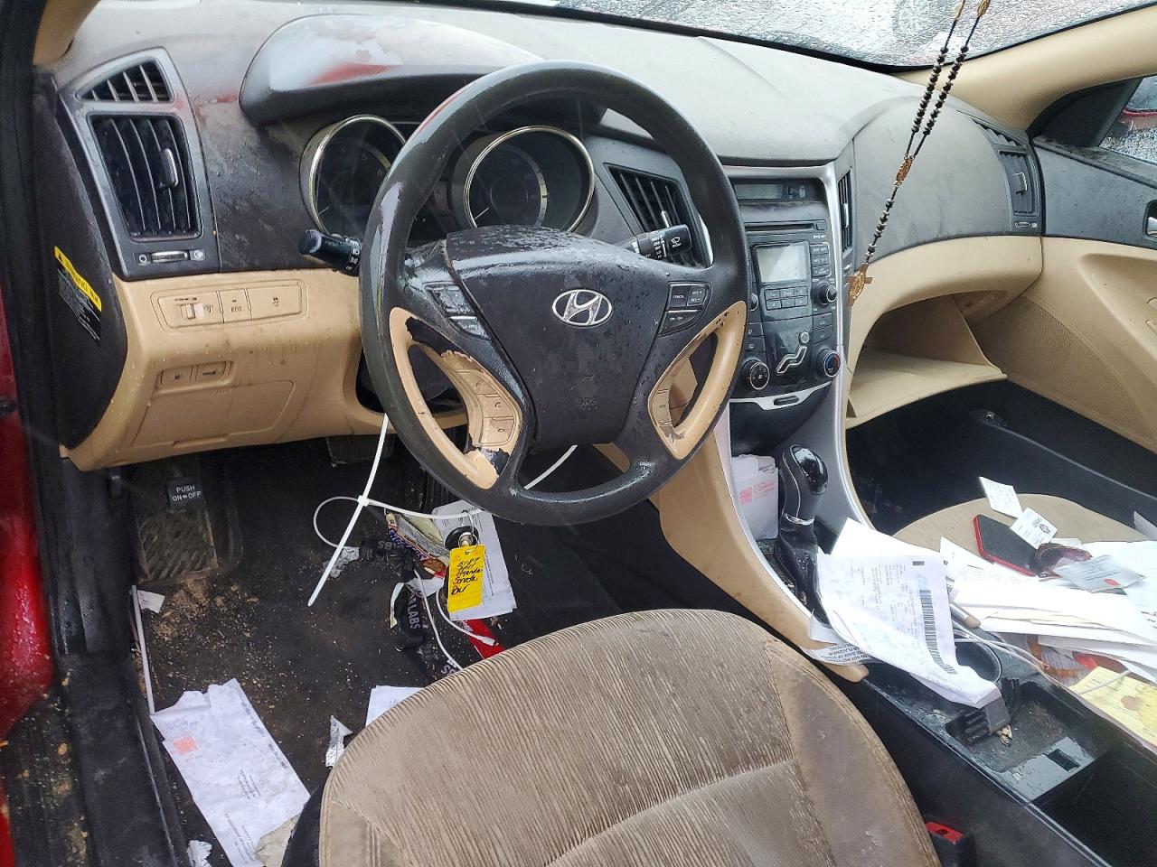 2011 HYUNDAI ACCENT