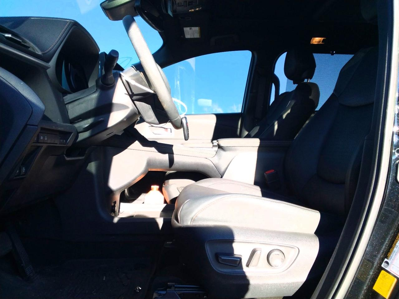 2025 TOYOTA SIENNA