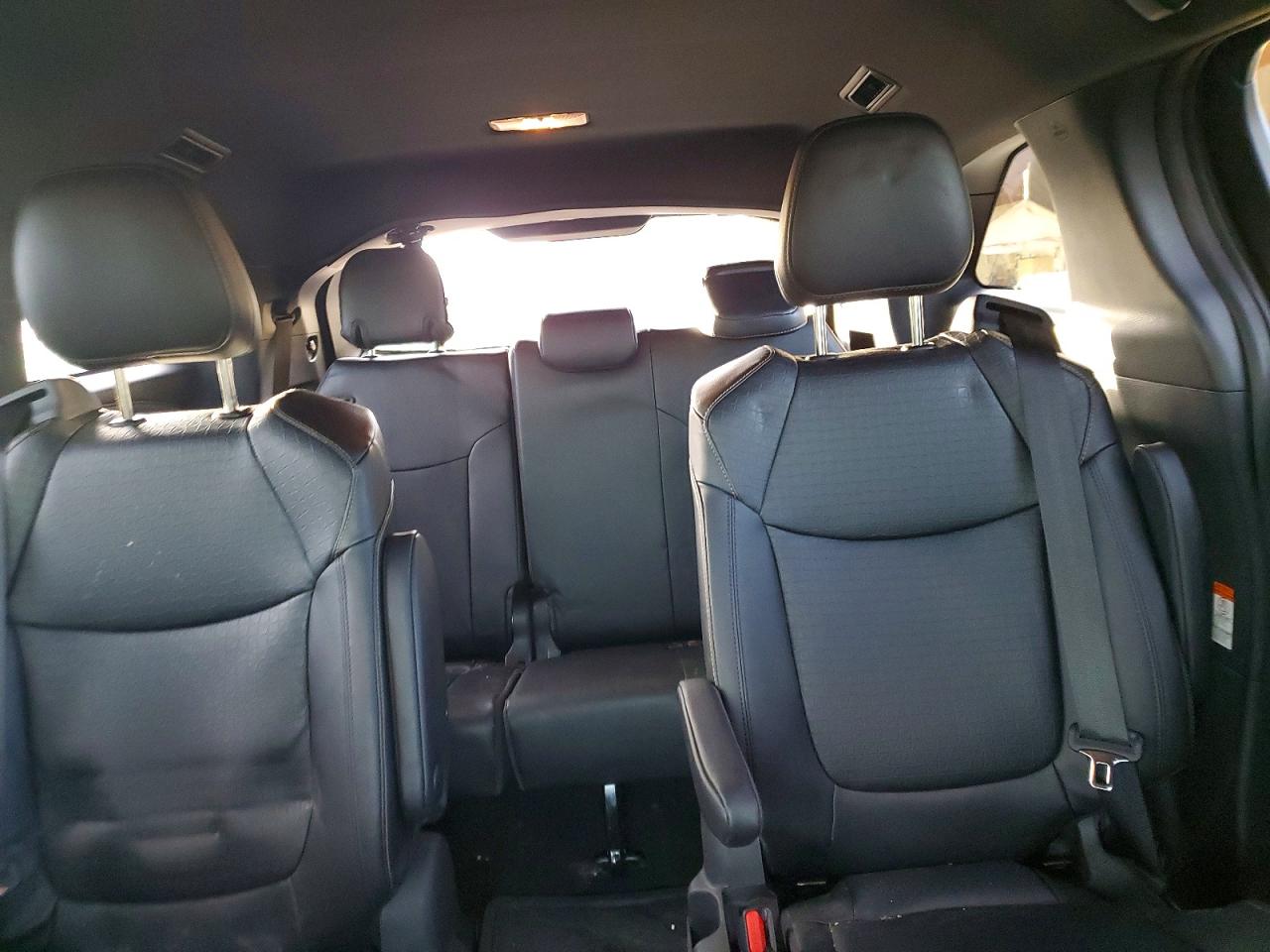 2025 TOYOTA SIENNA