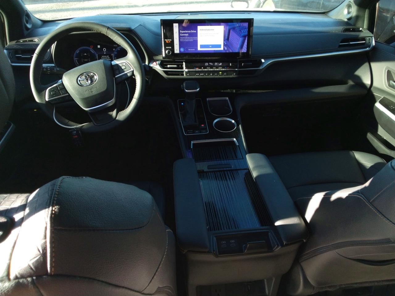 2025 TOYOTA SIENNA