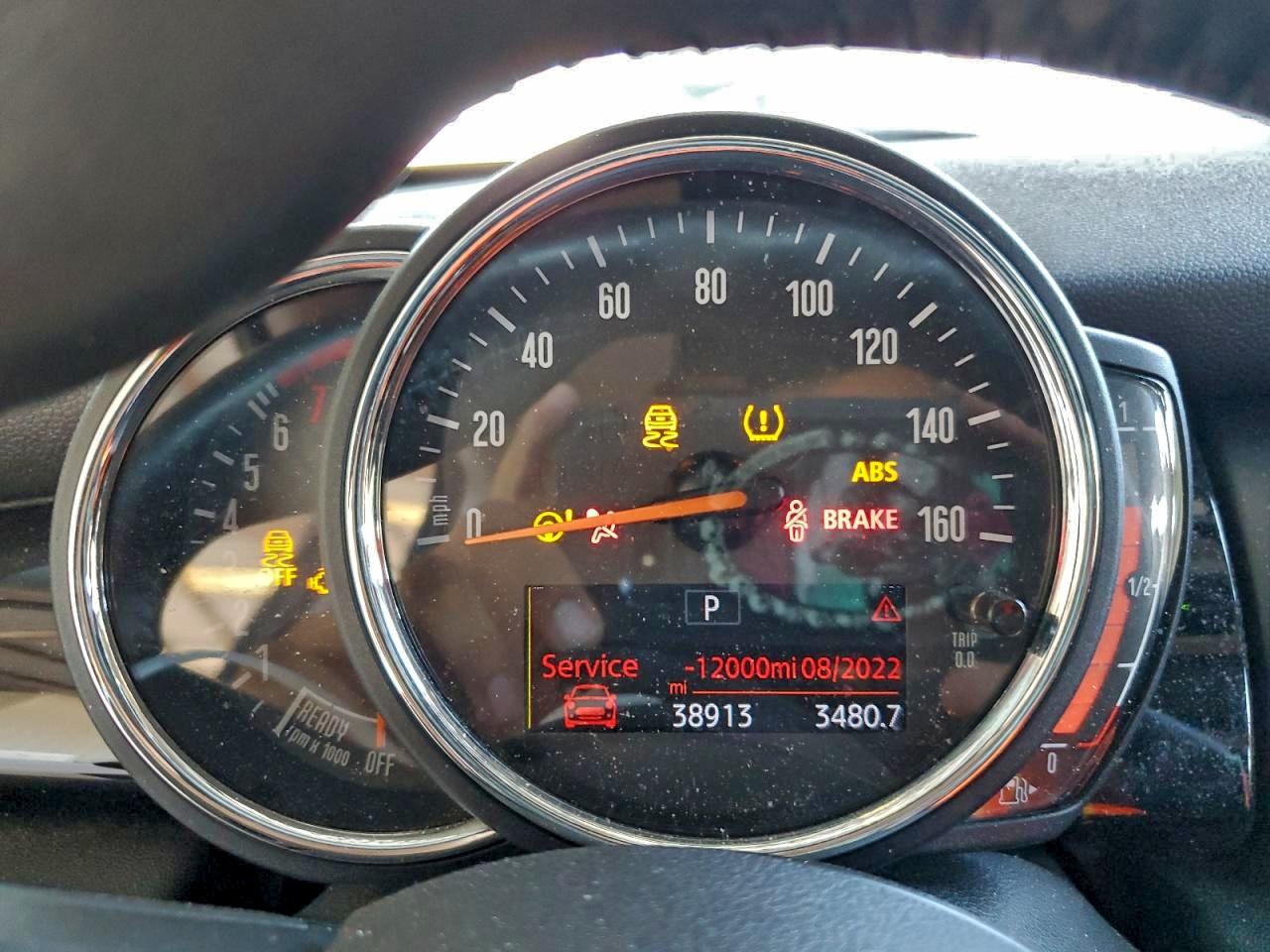 2019 MINI COOPER