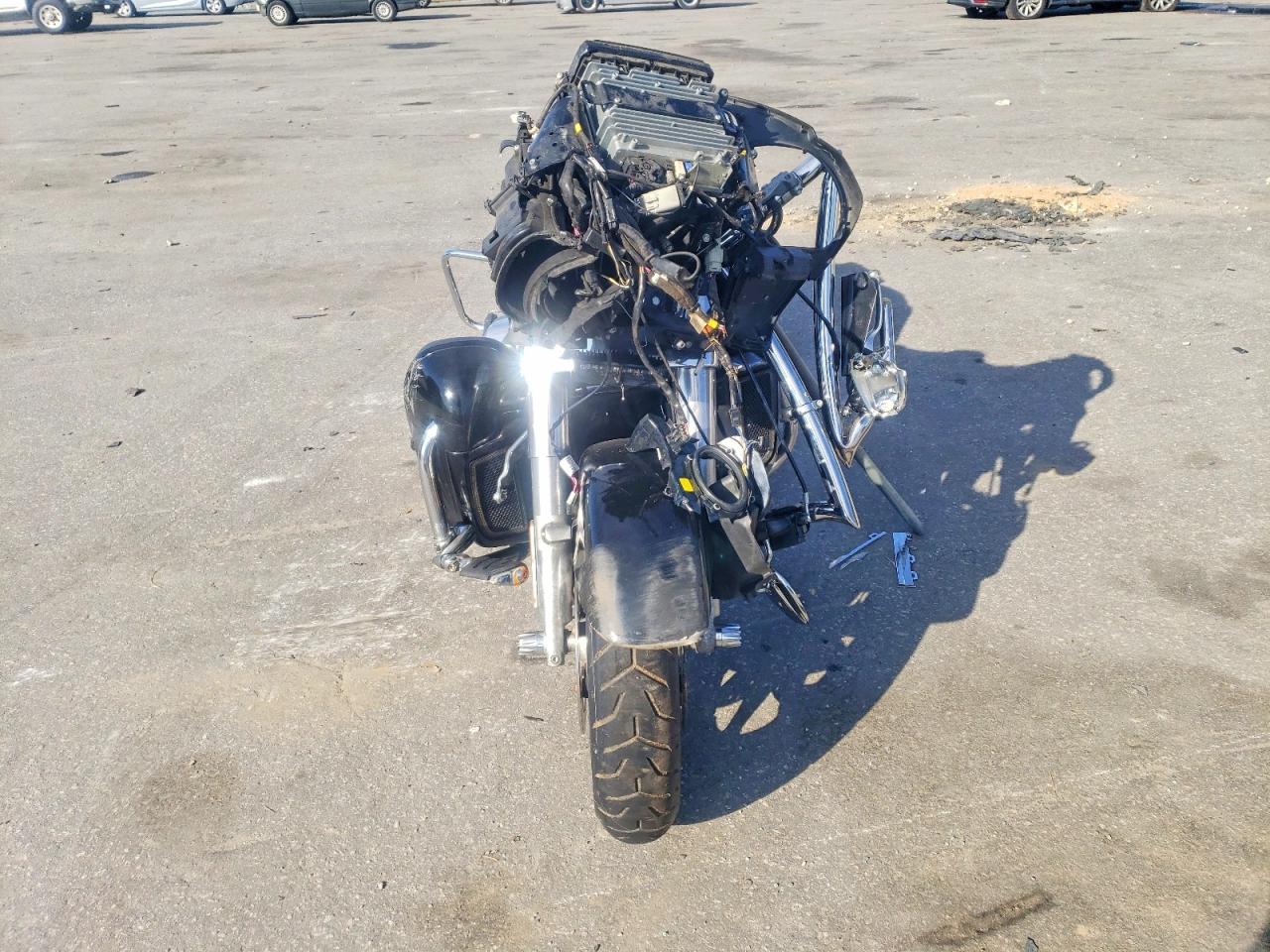 2018 HARLEY-DAVIDSON FL