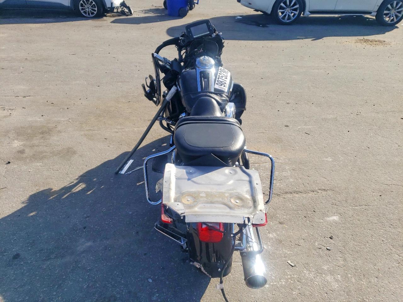 2018 HARLEY-DAVIDSON FL