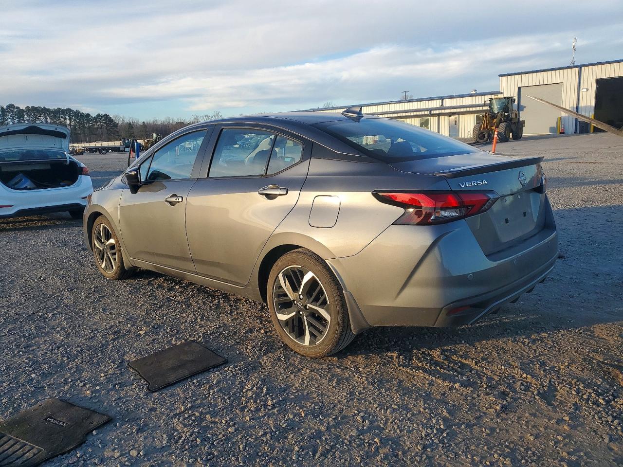 2025 NISSAN VERSA
