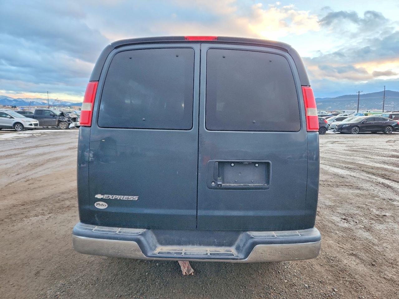 2017 CHEVROLET EXPRESS