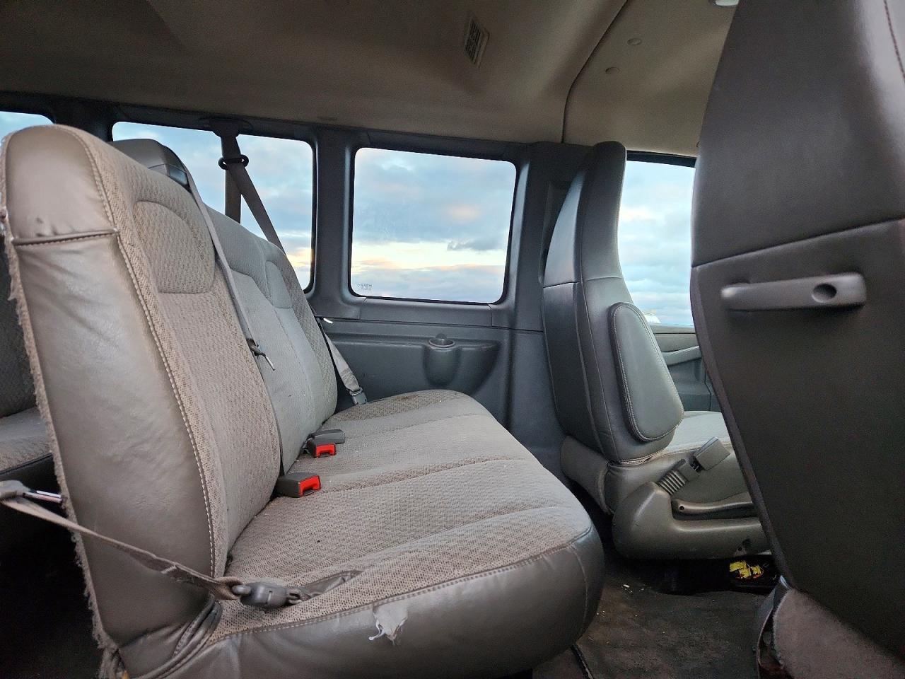 2017 CHEVROLET EXPRESS