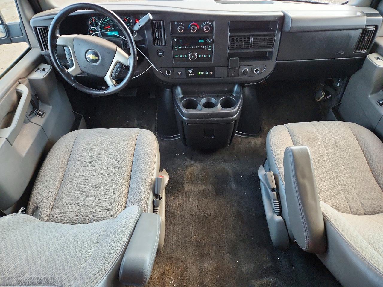2017 CHEVROLET EXPRESS