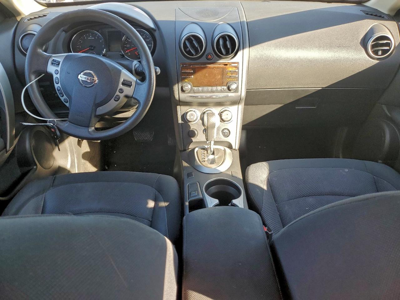 2014 NISSAN ROGUE