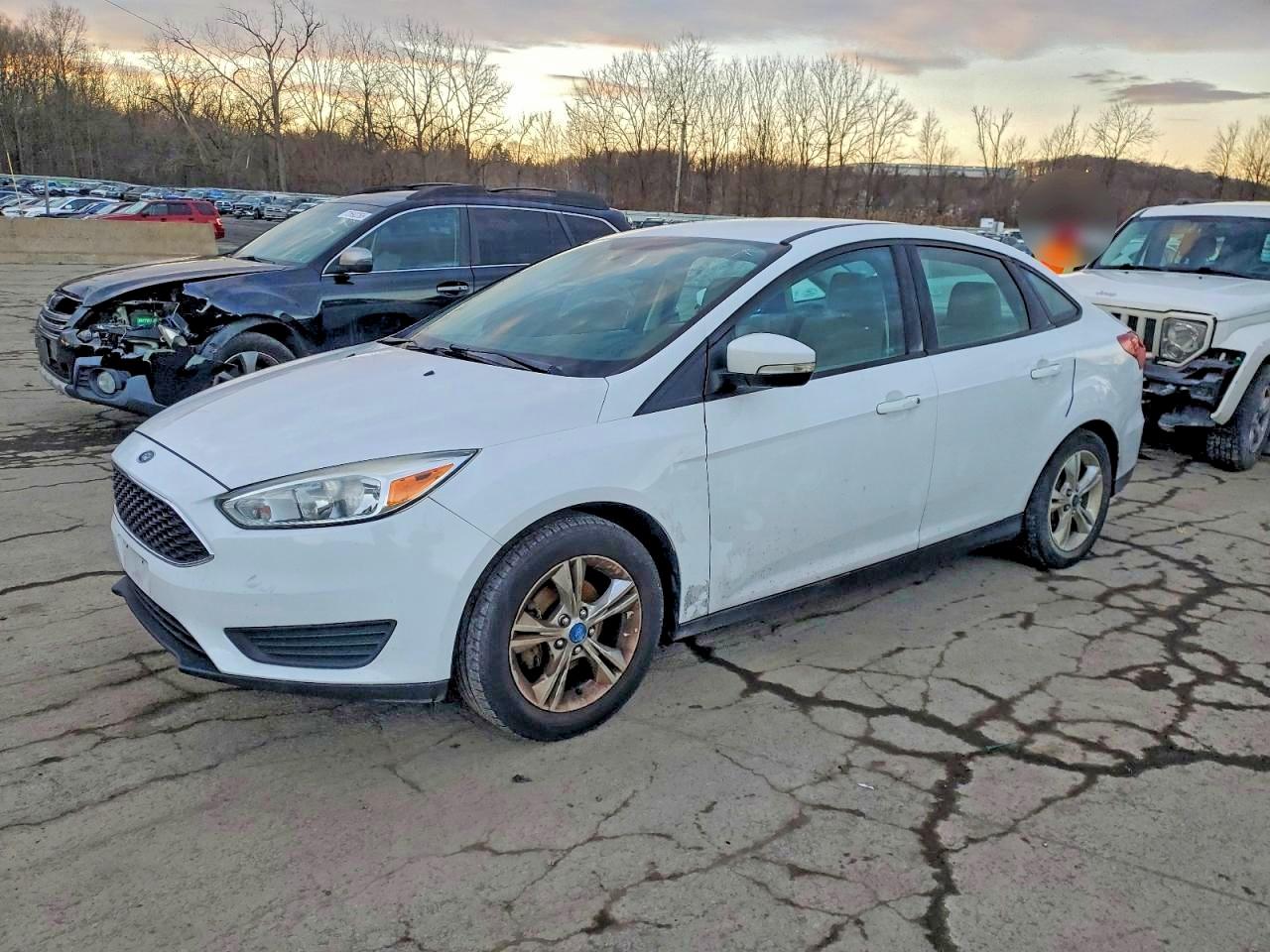 2016 FORD FOCUS