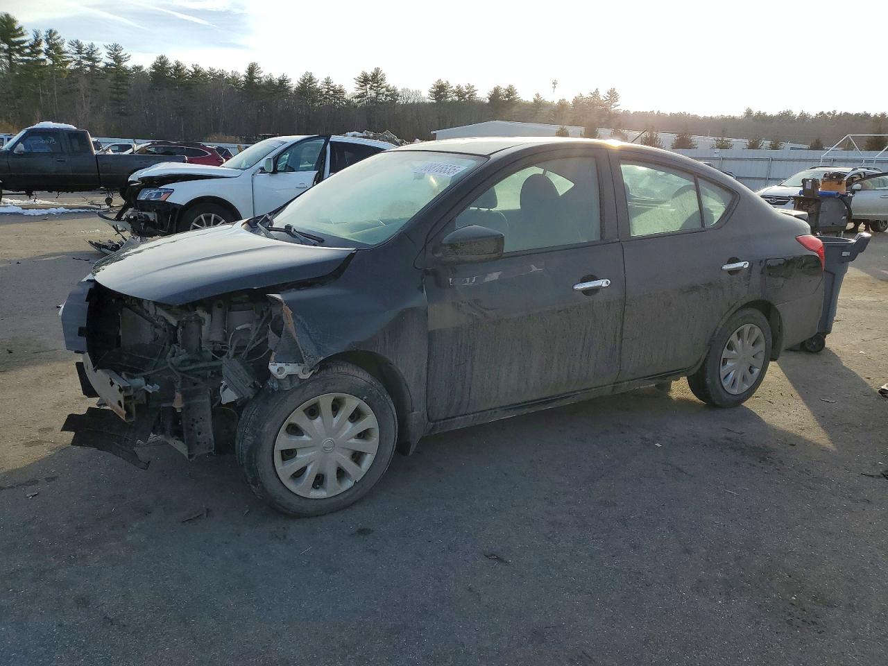 2015 NISS VERSA